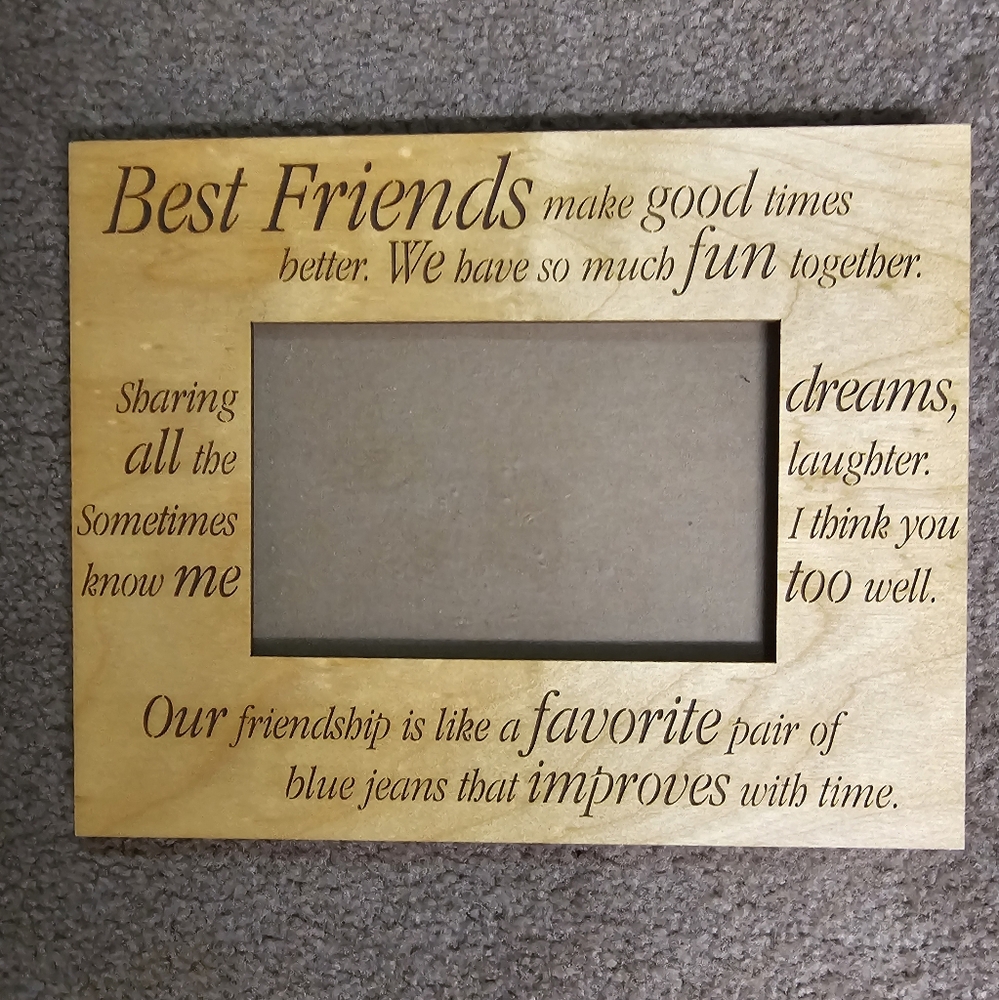 Wood, engraved "Best Friends" Frame